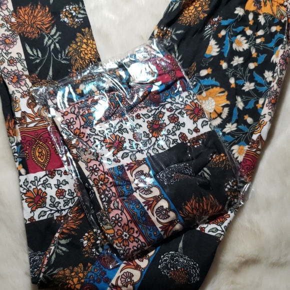 Sheer lightweight leggings - Picture 5 of 5